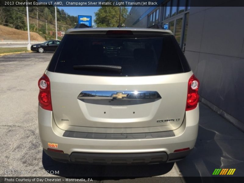 Champagne Silver Metallic / Light Titanium/Jet Black 2013 Chevrolet Equinox LT AWD