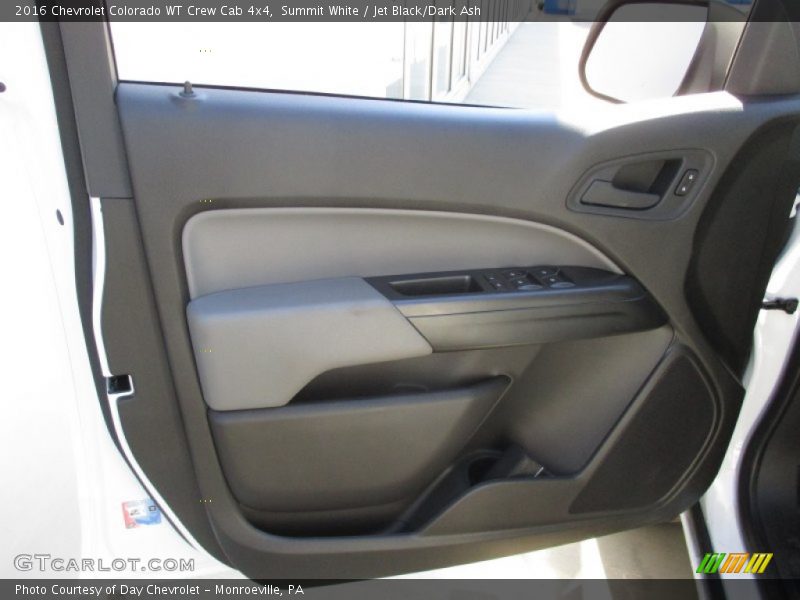 Summit White / Jet Black/Dark Ash 2016 Chevrolet Colorado WT Crew Cab 4x4