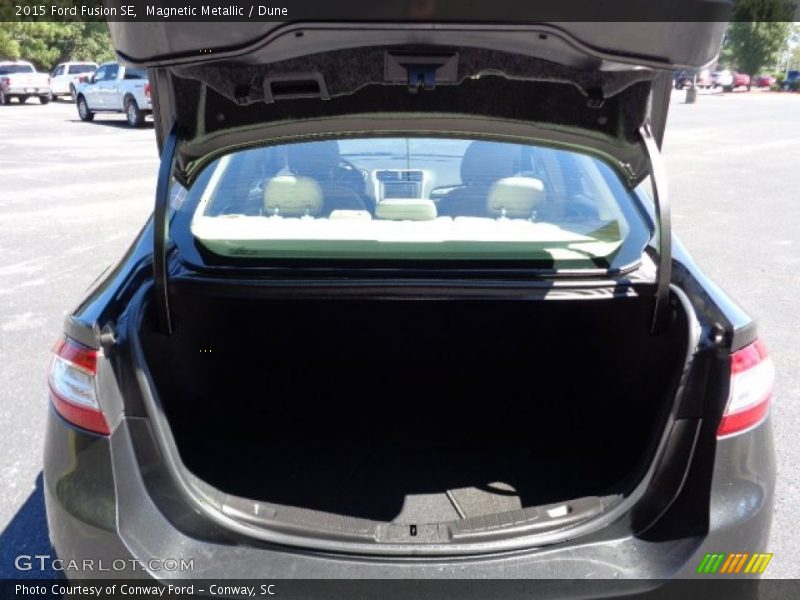 Magnetic Metallic / Dune 2015 Ford Fusion SE
