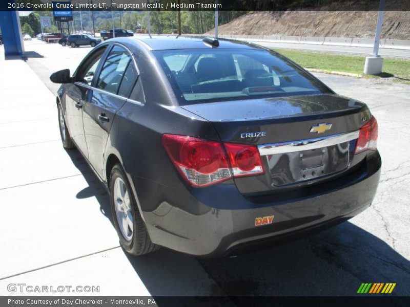 Tungsten Metallic / Medium Titanium 2016 Chevrolet Cruze Limited LT