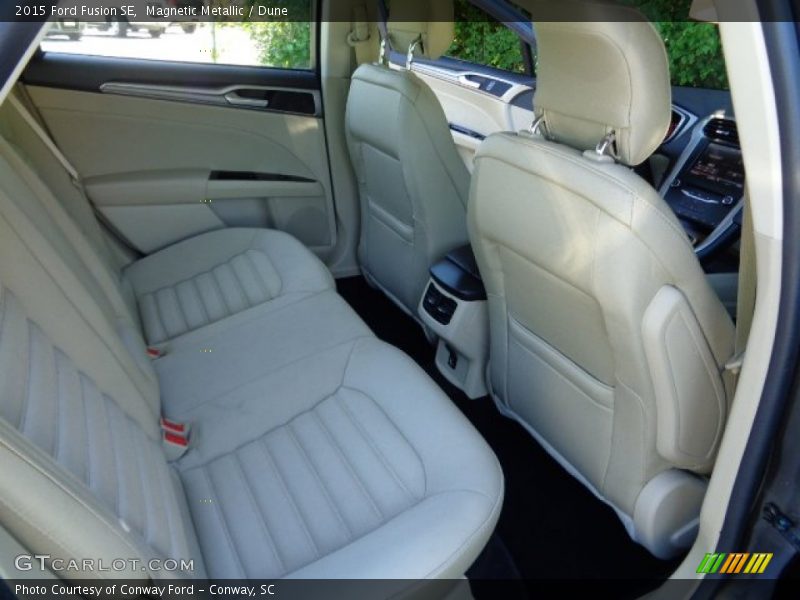 Magnetic Metallic / Dune 2015 Ford Fusion SE