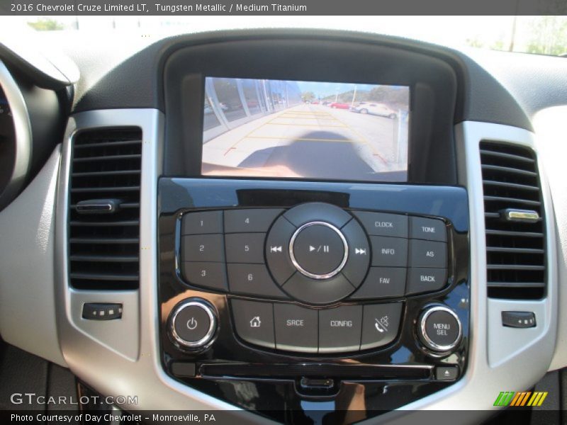 Tungsten Metallic / Medium Titanium 2016 Chevrolet Cruze Limited LT