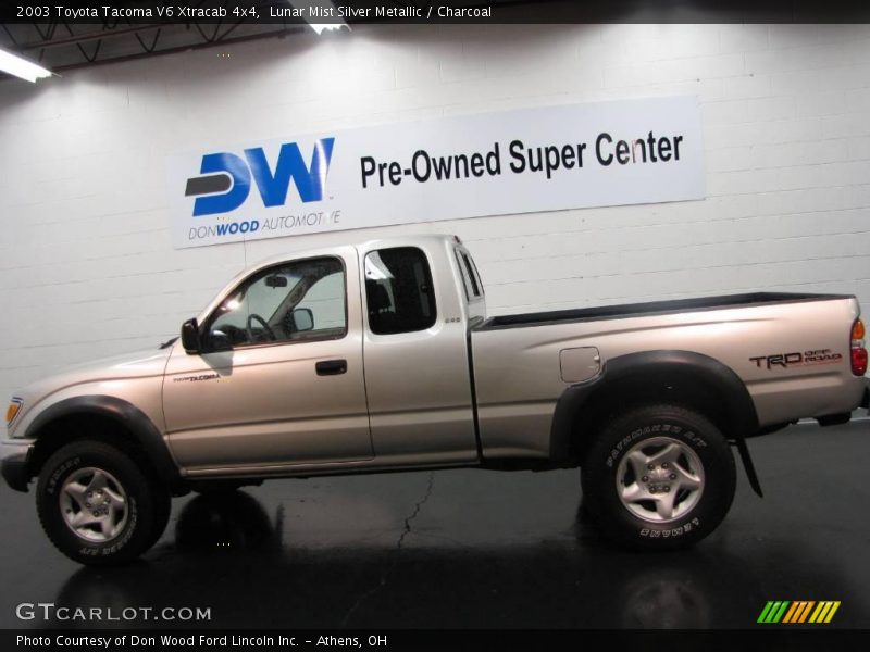 Lunar Mist Silver Metallic / Charcoal 2003 Toyota Tacoma V6 Xtracab 4x4