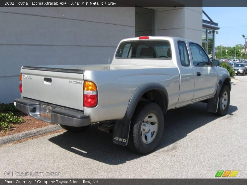 Lunar Mist Metallic / Gray 2002 Toyota Tacoma Xtracab 4x4
