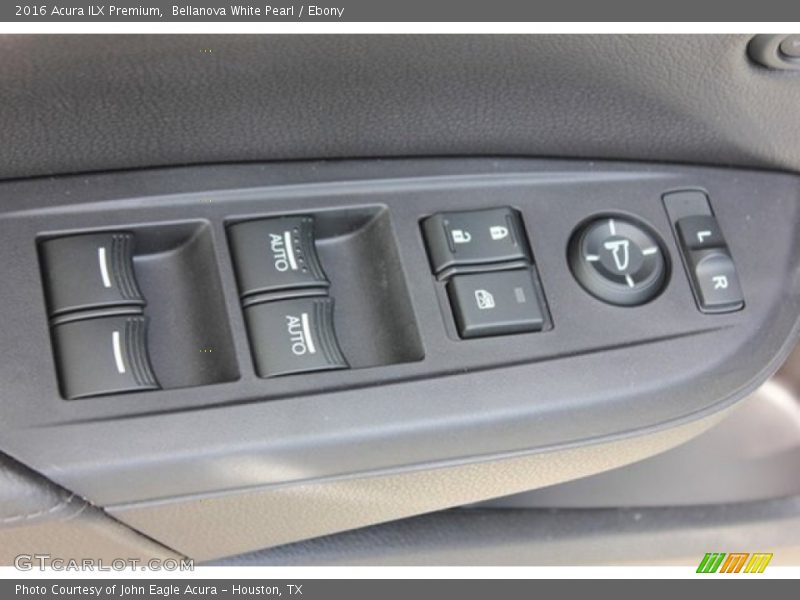Bellanova White Pearl / Ebony 2016 Acura ILX Premium