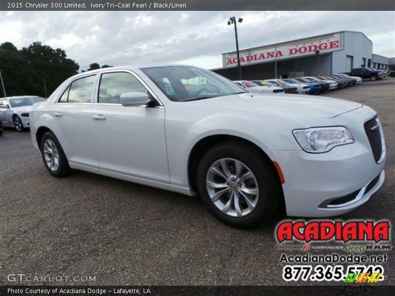 Ivory Tri-Coat Pearl / Black/Linen 2015 Chrysler 300 Limited
