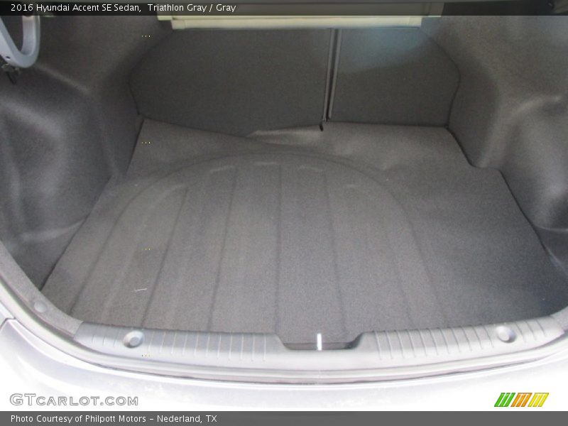 Triathlon Gray / Gray 2016 Hyundai Accent SE Sedan