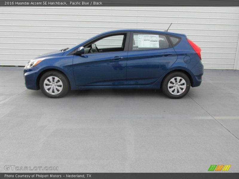 Pacific Blue / Black 2016 Hyundai Accent SE Hatchback
