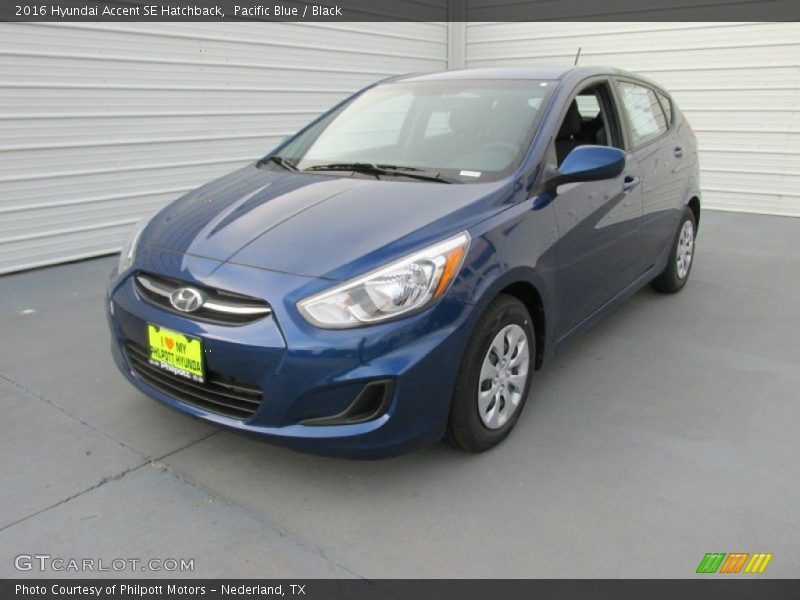 Pacific Blue / Black 2016 Hyundai Accent SE Hatchback