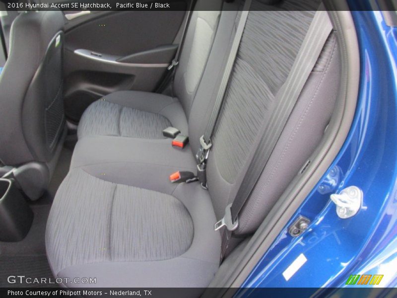 Pacific Blue / Black 2016 Hyundai Accent SE Hatchback