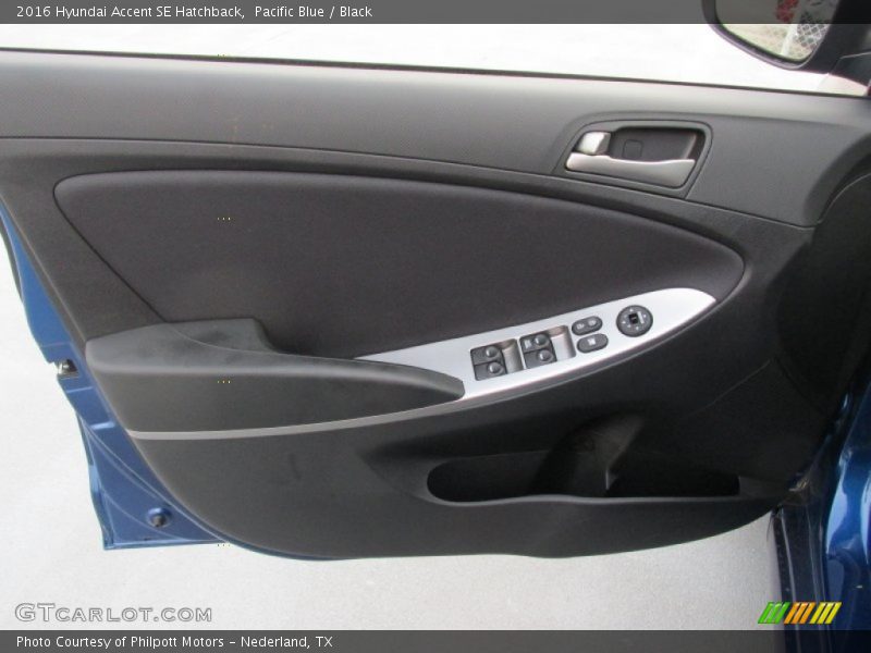 Pacific Blue / Black 2016 Hyundai Accent SE Hatchback