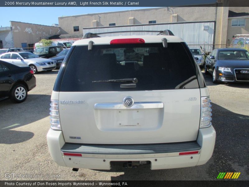 Light French Silk Metallic / Camel 2006 Mercury Mountaineer Luxury AWD