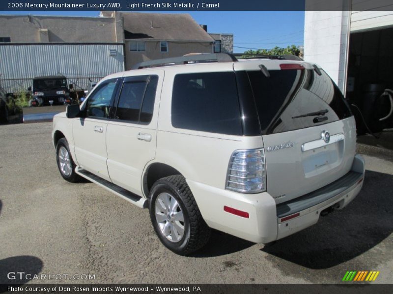 Light French Silk Metallic / Camel 2006 Mercury Mountaineer Luxury AWD