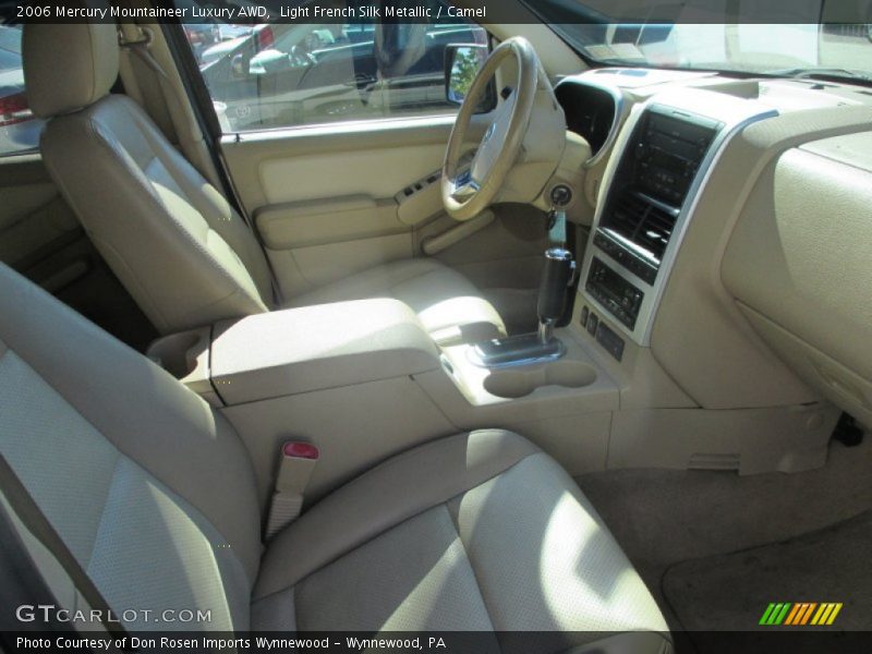 Light French Silk Metallic / Camel 2006 Mercury Mountaineer Luxury AWD