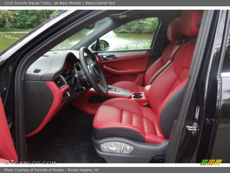 Front Seat of 2015 Macan Turbo