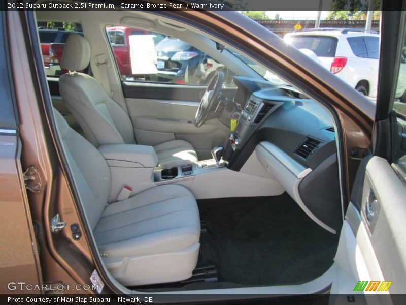 Caramel Bronze Pearl / Warm Ivory 2012 Subaru Outback 2.5i Premium