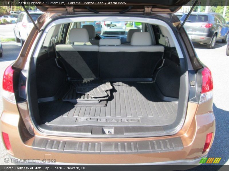 Caramel Bronze Pearl / Warm Ivory 2012 Subaru Outback 2.5i Premium