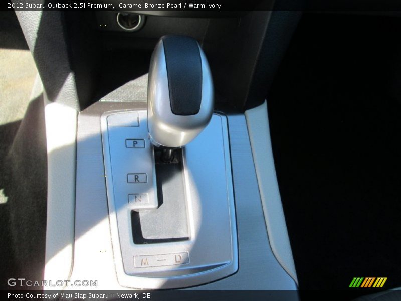 Caramel Bronze Pearl / Warm Ivory 2012 Subaru Outback 2.5i Premium