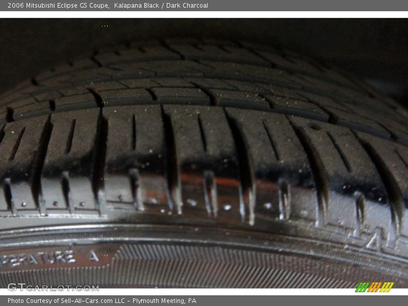 Kalapana Black / Dark Charcoal 2006 Mitsubishi Eclipse GS Coupe