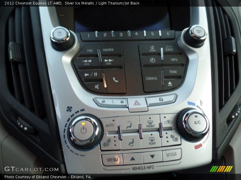 Silver Ice Metallic / Light Titanium/Jet Black 2012 Chevrolet Equinox LT AWD