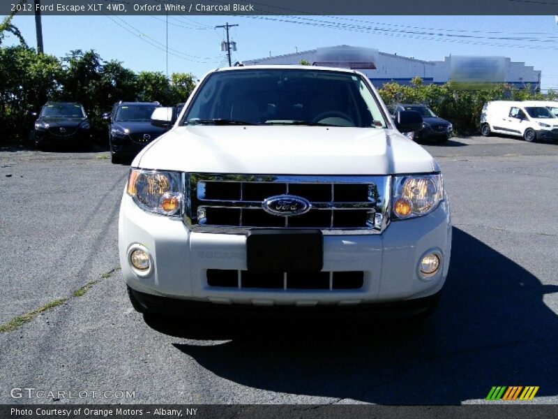 Oxford White / Charcoal Black 2012 Ford Escape XLT 4WD