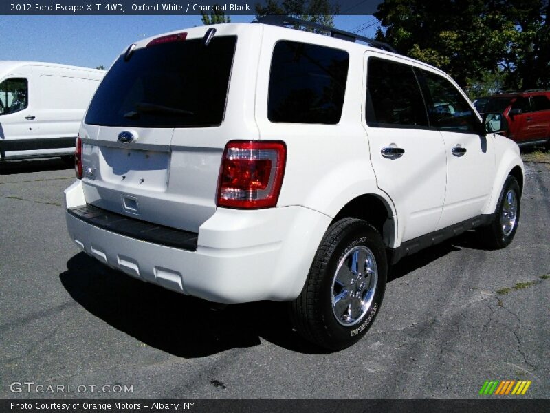 Oxford White / Charcoal Black 2012 Ford Escape XLT 4WD