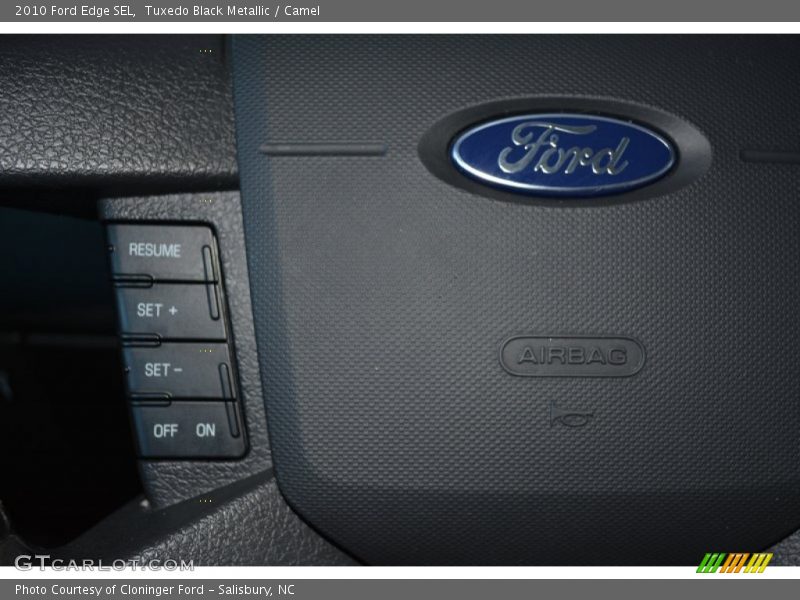 Tuxedo Black Metallic / Camel 2010 Ford Edge SEL