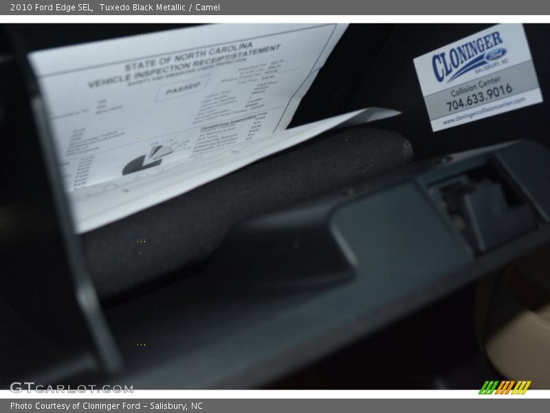 Tuxedo Black Metallic / Camel 2010 Ford Edge SEL