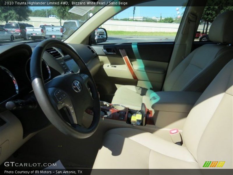 Blizzard White Pearl / Sand Beige 2010 Toyota Highlander Limited 4WD