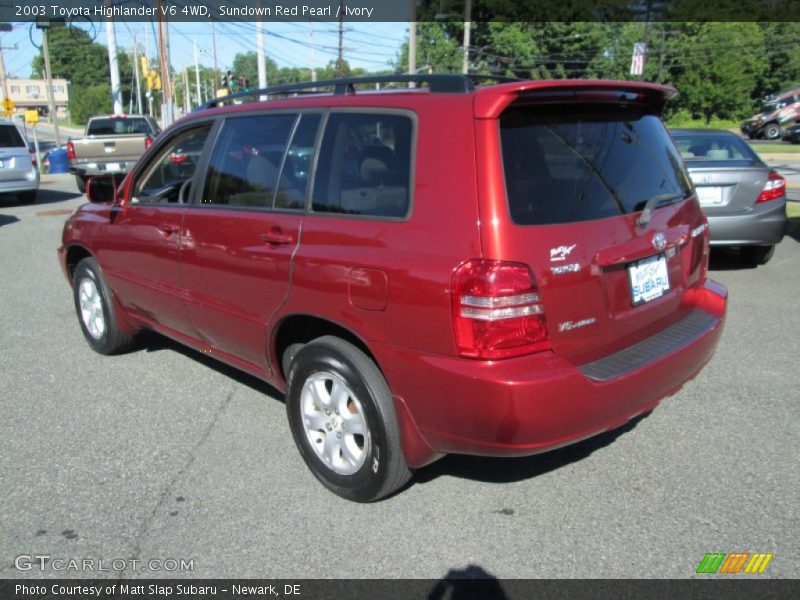 Sundown Red Pearl / Ivory 2003 Toyota Highlander V6 4WD