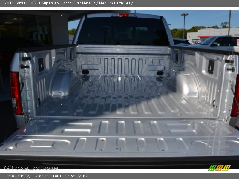 Ingot Silver Metallic / Medium Earth Gray 2015 Ford F150 XLT SuperCab