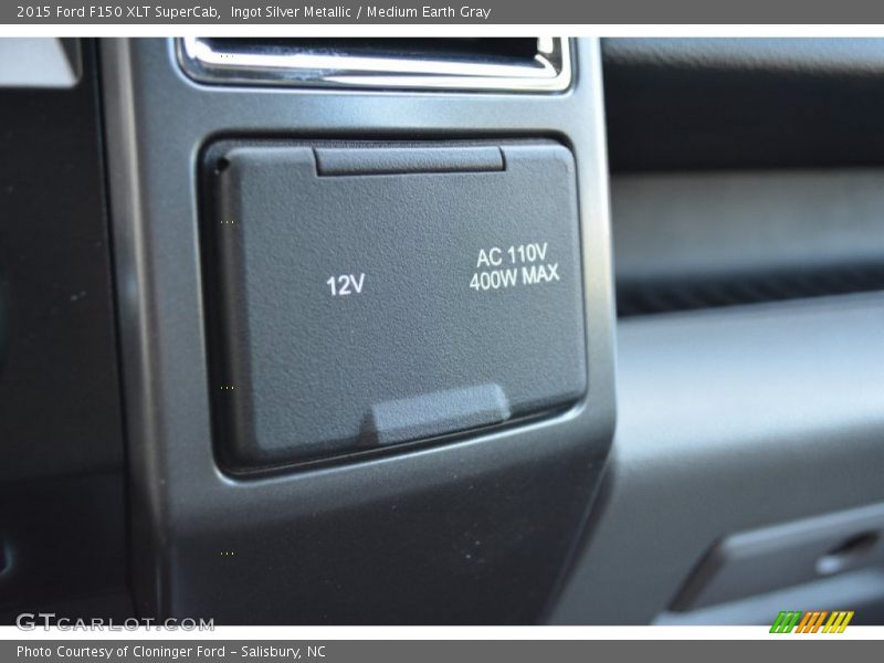 Ingot Silver Metallic / Medium Earth Gray 2015 Ford F150 XLT SuperCab
