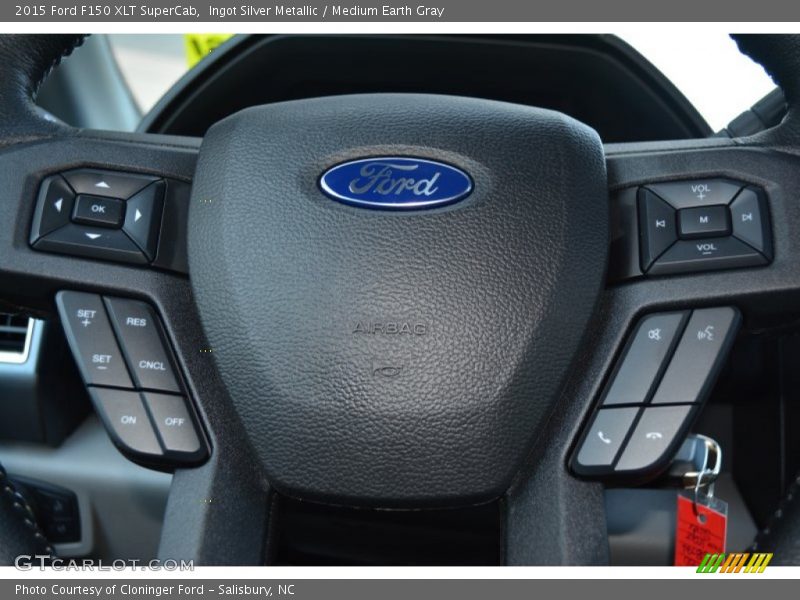 Ingot Silver Metallic / Medium Earth Gray 2015 Ford F150 XLT SuperCab