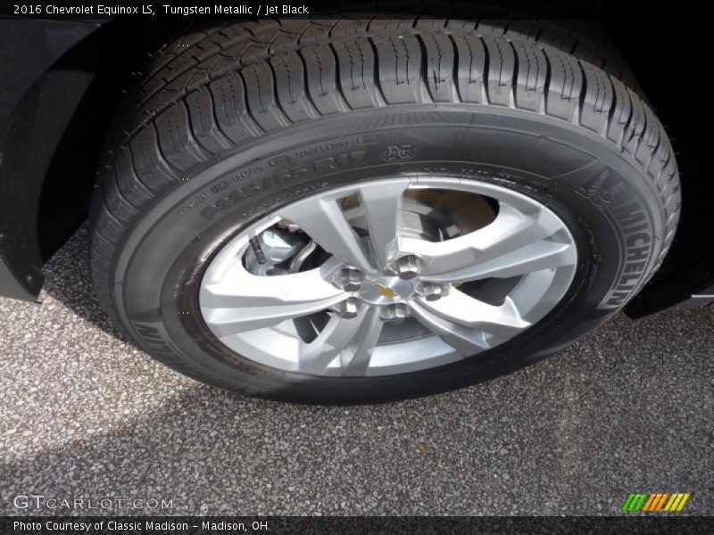 Tungsten Metallic / Jet Black 2016 Chevrolet Equinox LS
