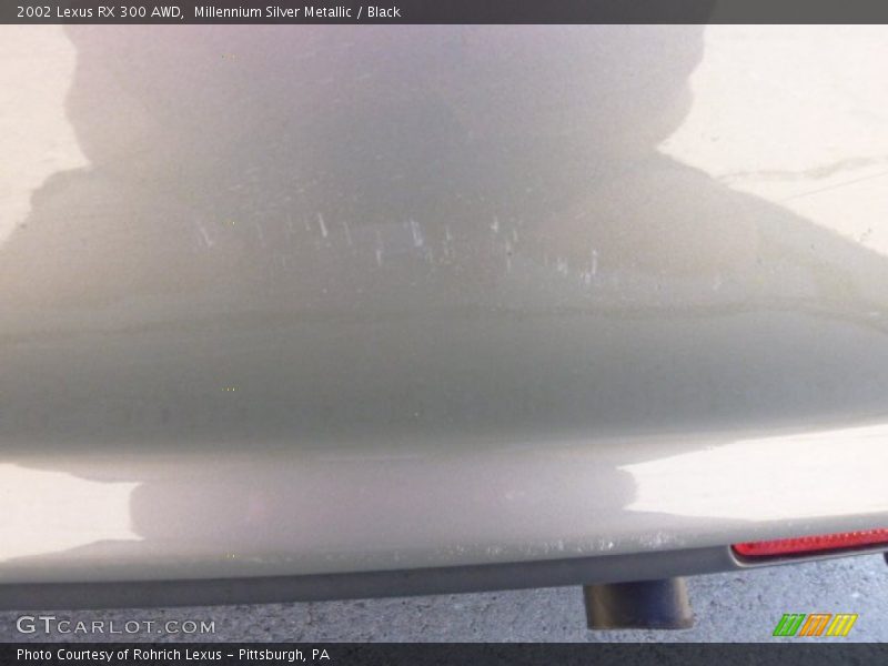 Millennium Silver Metallic / Black 2002 Lexus RX 300 AWD
