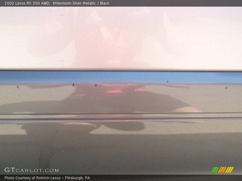 Millennium Silver Metallic / Black 2002 Lexus RX 300 AWD