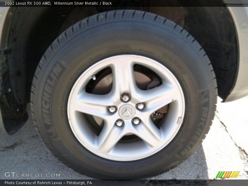 Millennium Silver Metallic / Black 2002 Lexus RX 300 AWD