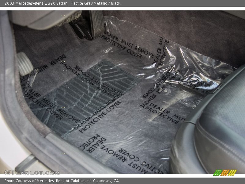 Tectite Grey Metallic / Black 2003 Mercedes-Benz E 320 Sedan
