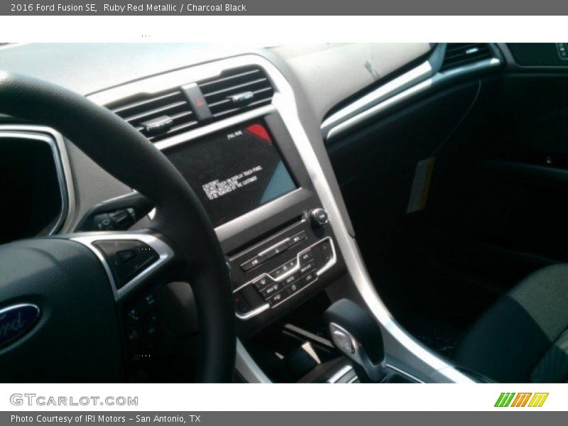 Ruby Red Metallic / Charcoal Black 2016 Ford Fusion SE