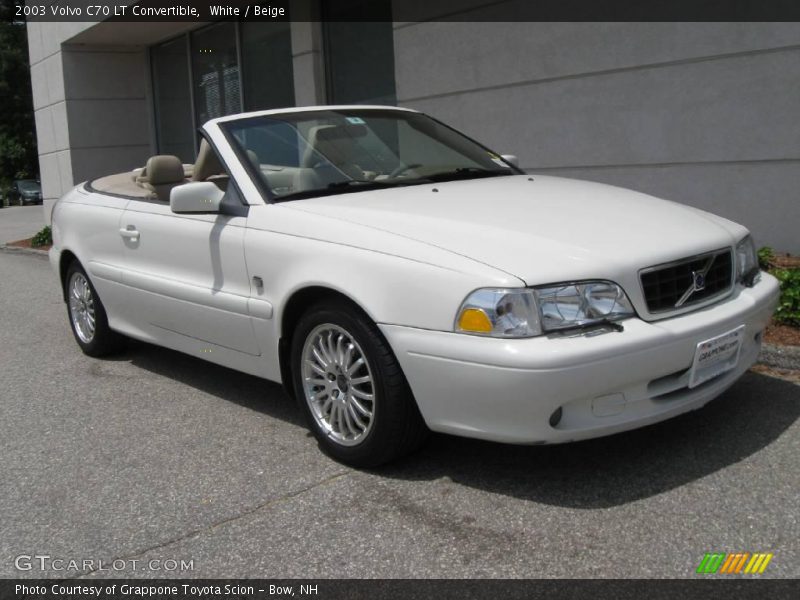 White / Beige 2003 Volvo C70 LT Convertible
