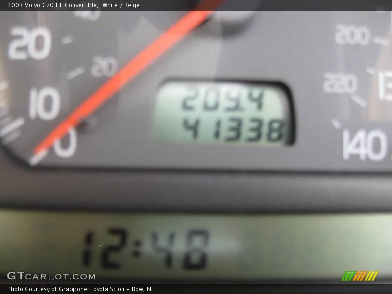 White / Beige 2003 Volvo C70 LT Convertible