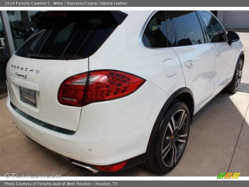 White / Espresso/Cognac Natural Leather 2014 Porsche Cayenne S