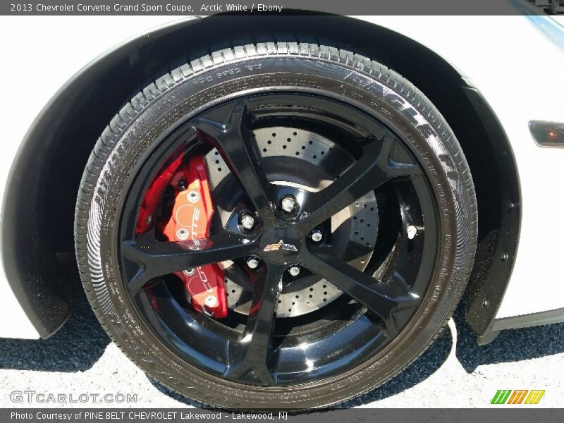 Arctic White / Ebony 2013 Chevrolet Corvette Grand Sport Coupe