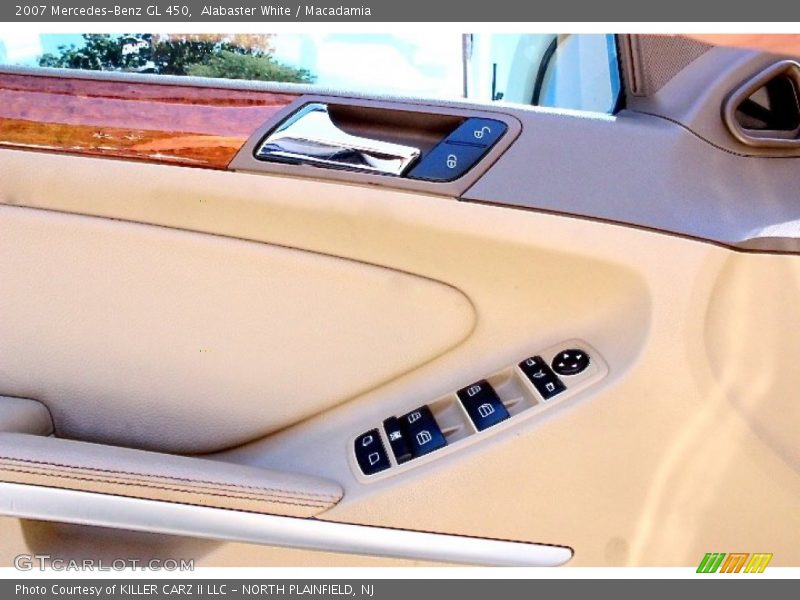 Alabaster White / Macadamia 2007 Mercedes-Benz GL 450