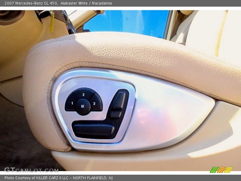 Alabaster White / Macadamia 2007 Mercedes-Benz GL 450