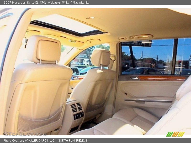 Alabaster White / Macadamia 2007 Mercedes-Benz GL 450