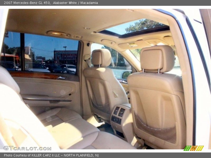 Alabaster White / Macadamia 2007 Mercedes-Benz GL 450
