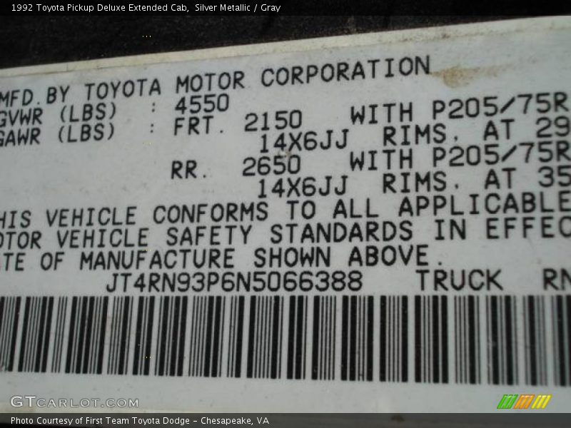 Silver Metallic / Gray 1992 Toyota Pickup Deluxe Extended Cab