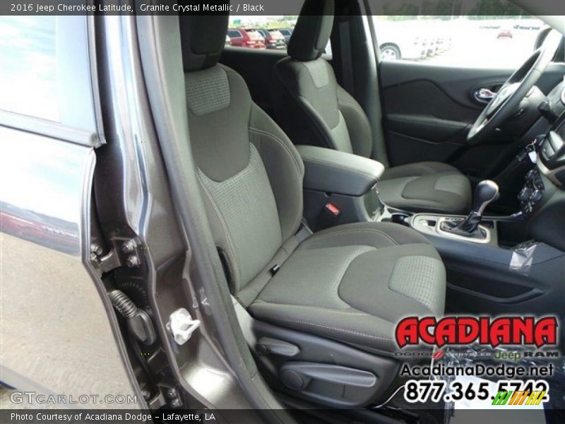 Granite Crystal Metallic / Black 2016 Jeep Cherokee Latitude