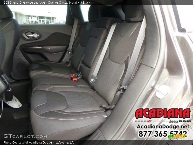 Granite Crystal Metallic / Black 2016 Jeep Cherokee Latitude